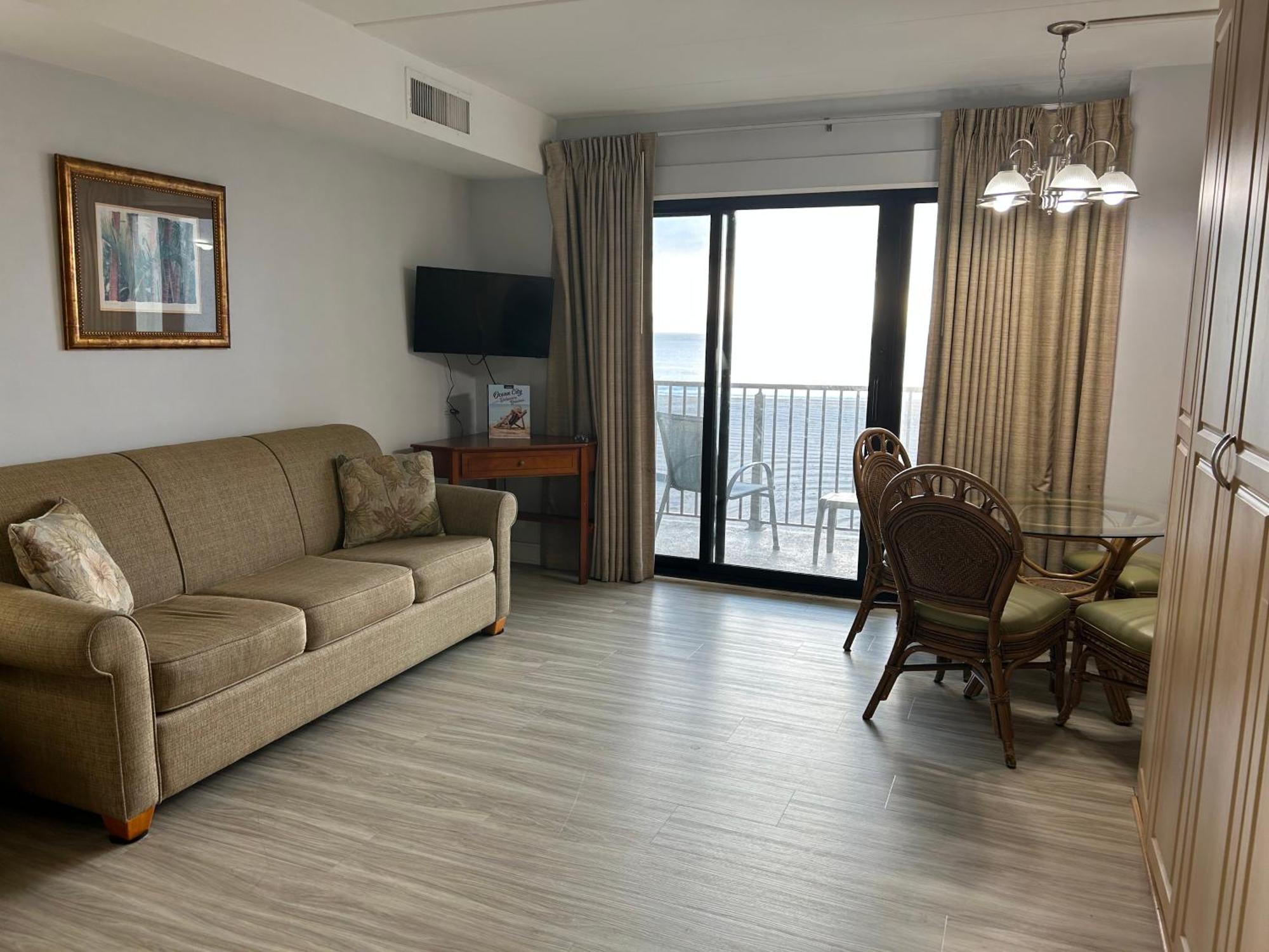 Direct Oceanfront On The Boardwalk At 1St Street, Room 302, Kitchen, Pool, Gym, Parking Όσεαν Σίτι Εξωτερικό φωτογραφία