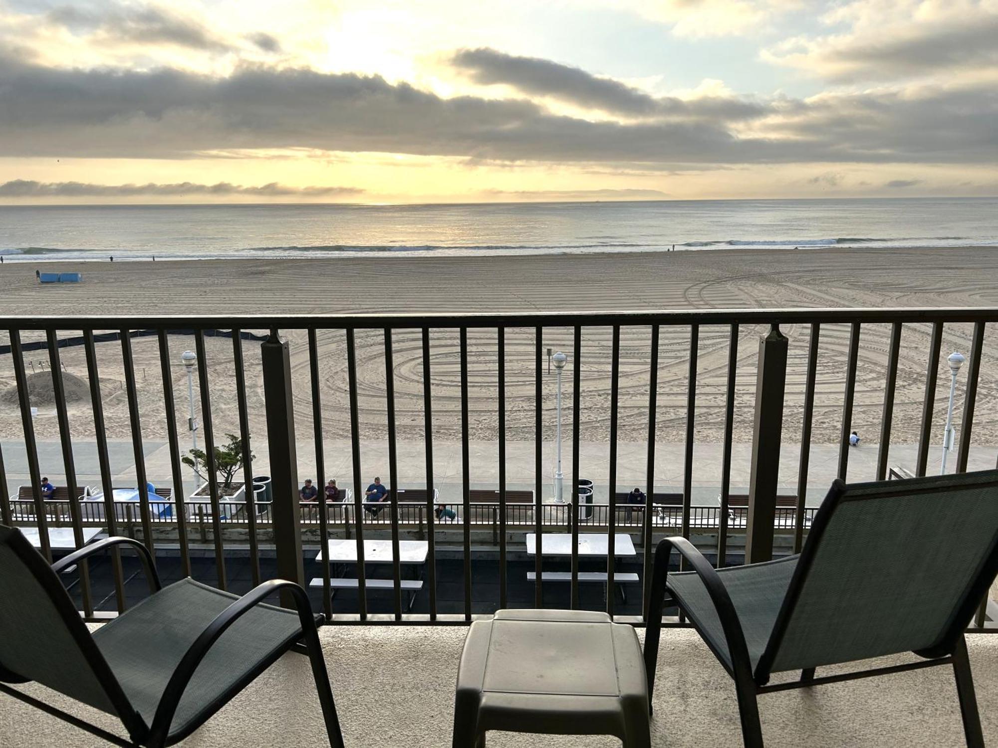 Direct Oceanfront On The Boardwalk At 1St Street, Room 302, Kitchen, Pool, Gym, Parking Όσεαν Σίτι Εξωτερικό φωτογραφία